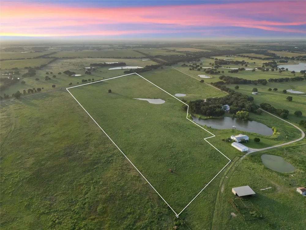 2442 Happy Swaner Lane Axtell, TX 76624