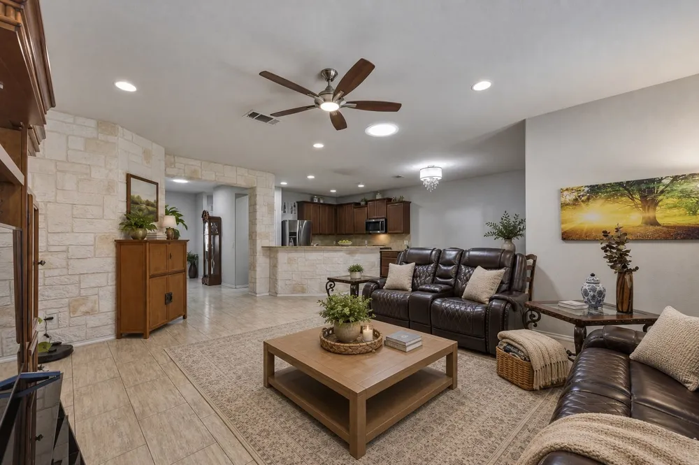 2204 Cane Hill Drive Frisco, TX 75036