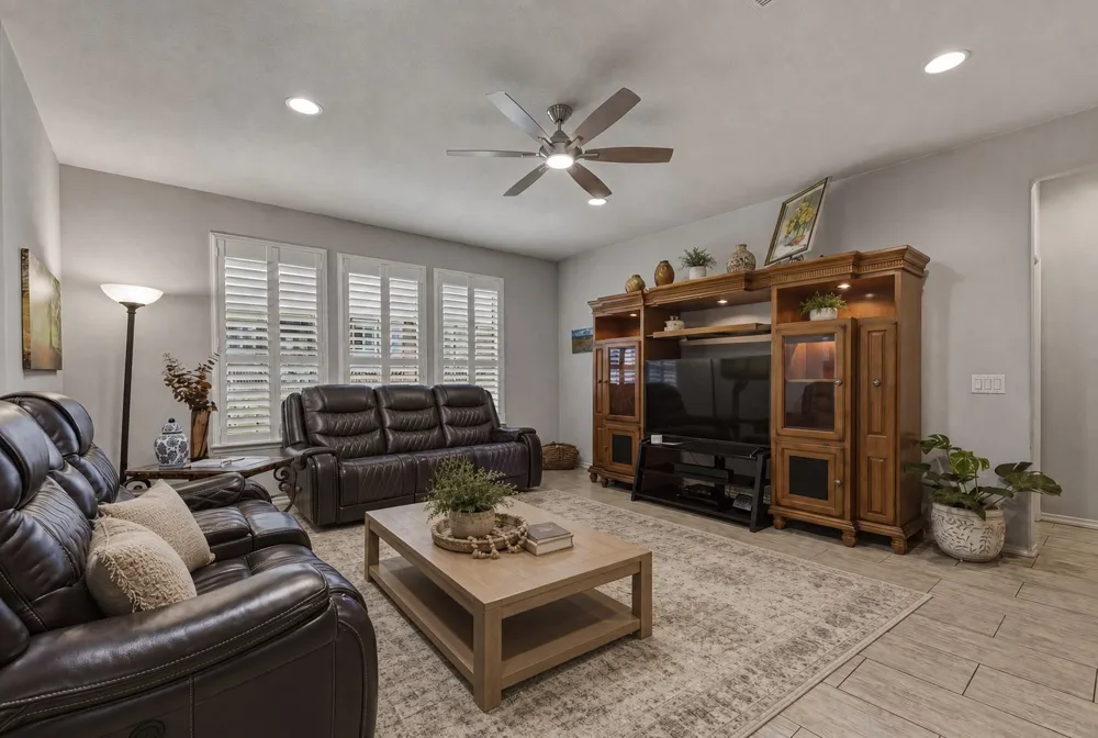 2204 Cane Hill Drive Frisco, TX 75036