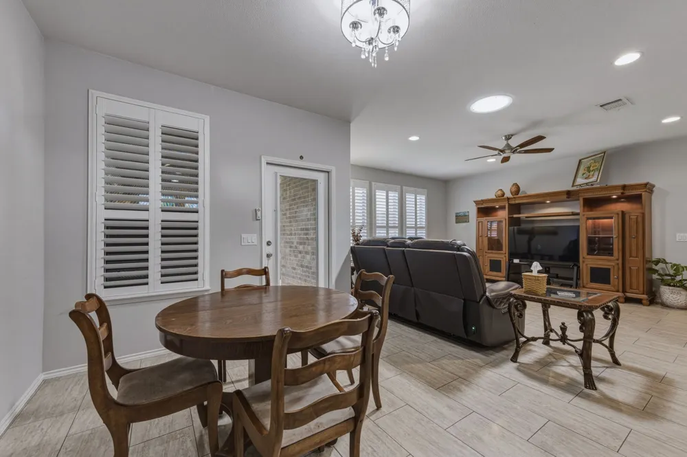 2204 Cane Hill Drive Frisco, TX 75036