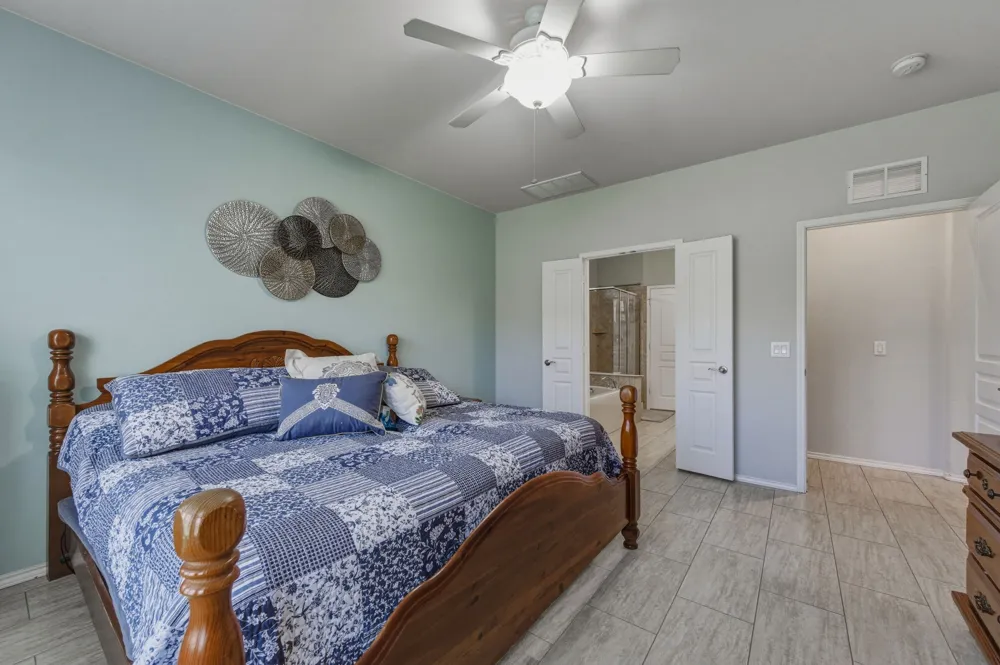 2204 Cane Hill Drive Frisco, TX 75036