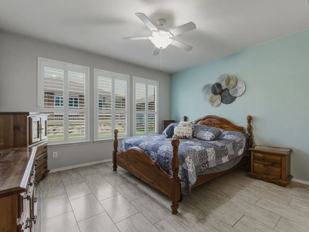 2204 Cane Hill Drive Frisco, TX 75036