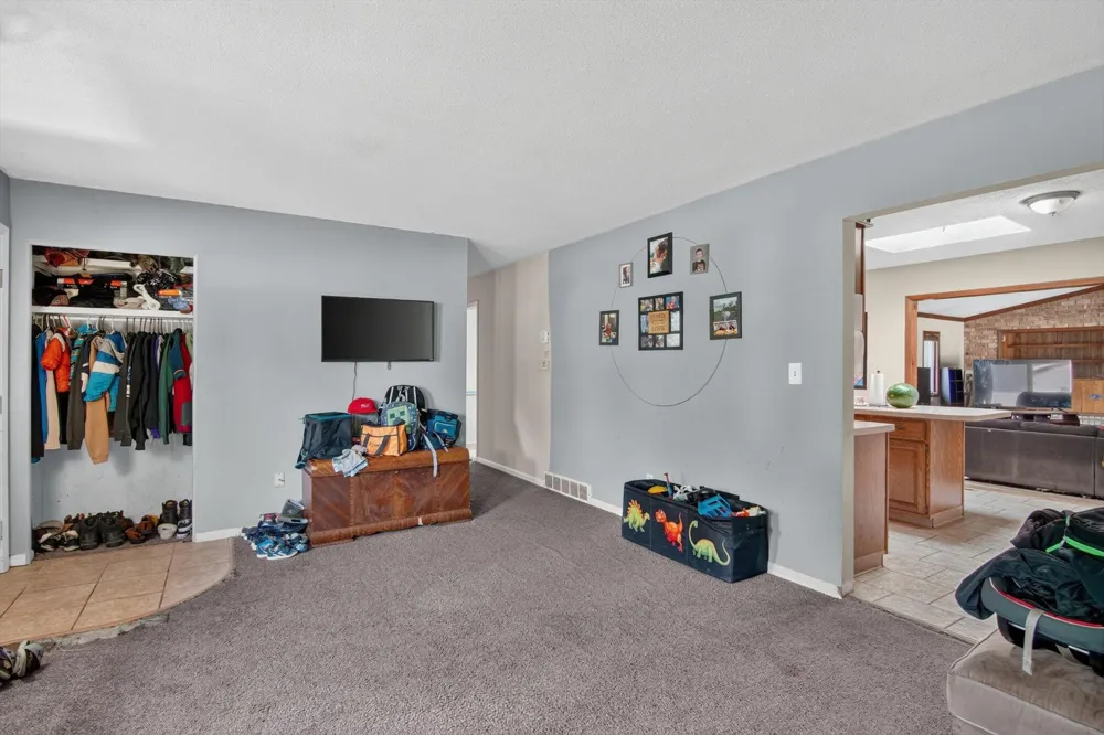 3015 John Glenn Drive Jackson, MI 49201
