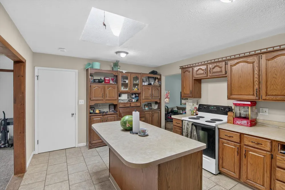 3015 John Glenn Drive Jackson, MI 49201
