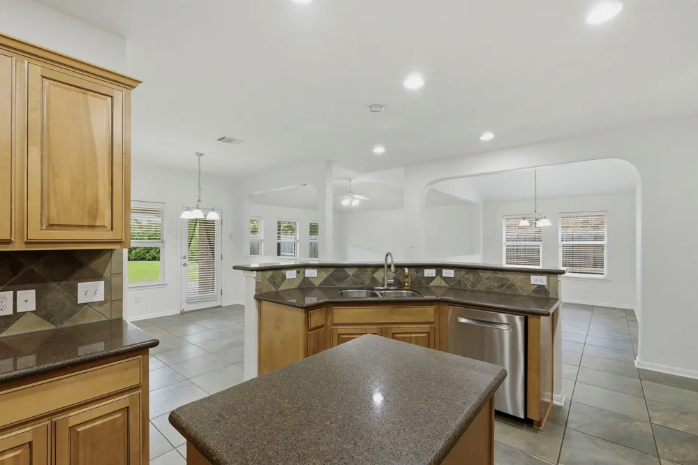 212 Tulip Trail Bend Cedar Park, TX 78613