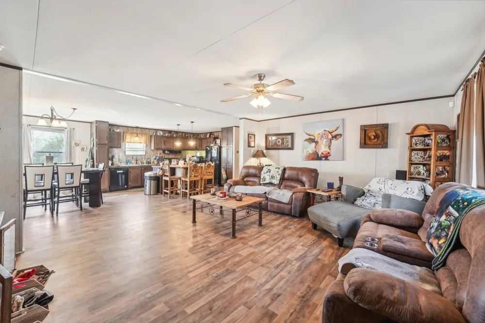 837 Southwood Drive Horseshoe Bay, TX 78657