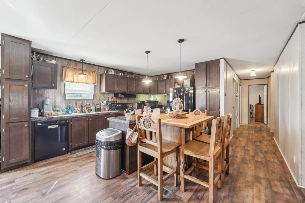 837 Southwood Drive Horseshoe Bay, TX 78657