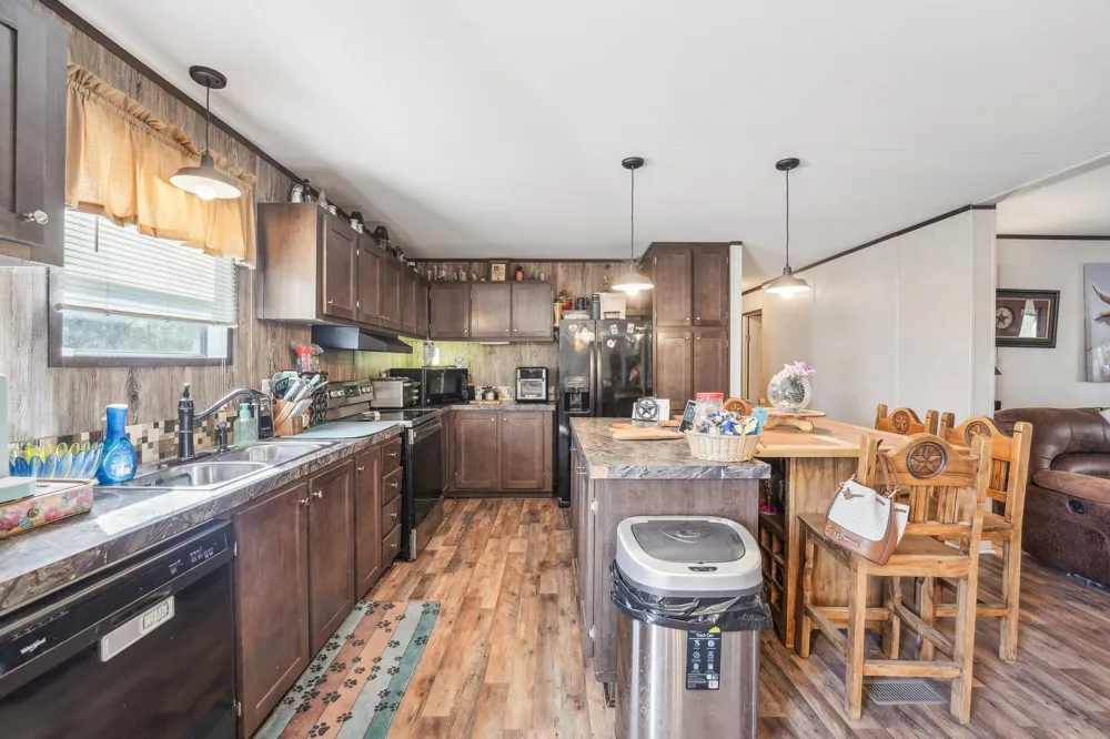 837 Southwood Drive Horseshoe Bay, TX 78657