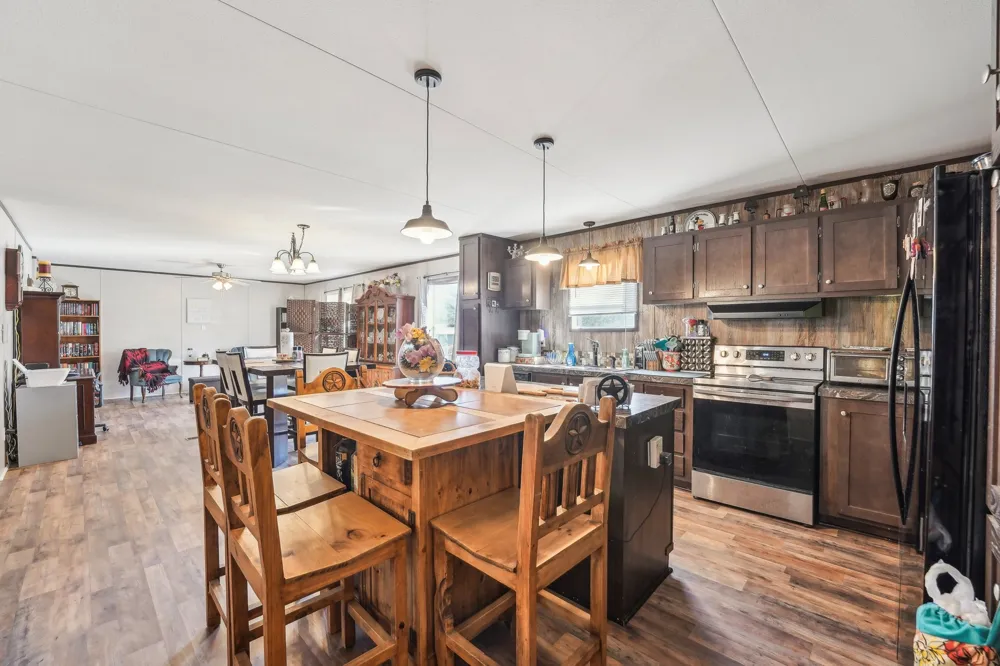 837 Southwood Drive Horseshoe Bay, TX 78657