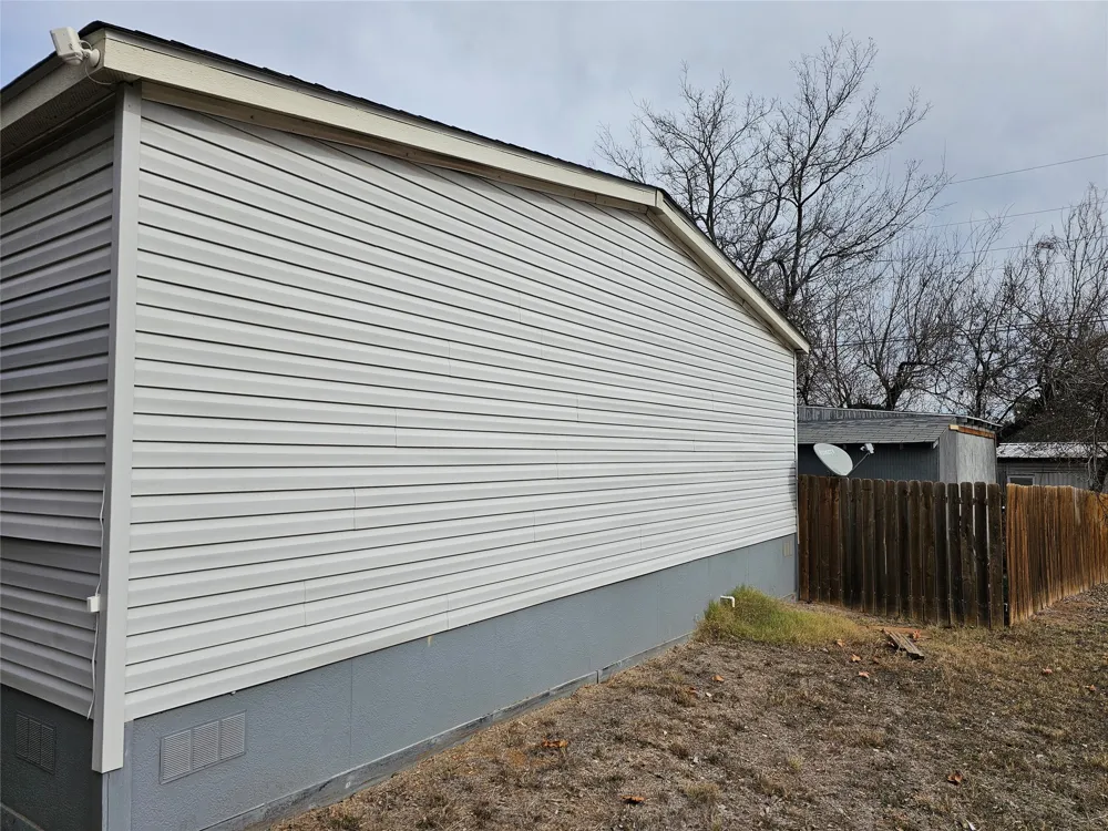 837 Southwood Drive Horseshoe Bay, TX 78657