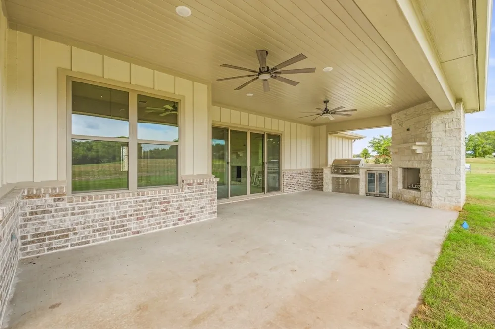 101 Eagle Court Glen Rose, TX 76077