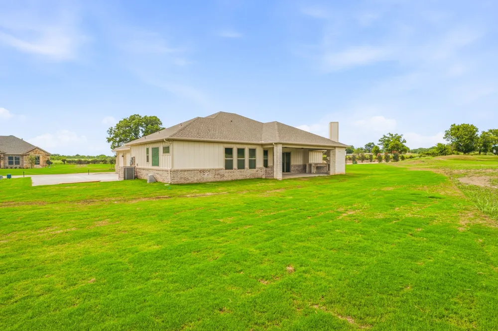 101 Eagle Court Glen Rose, TX 76077