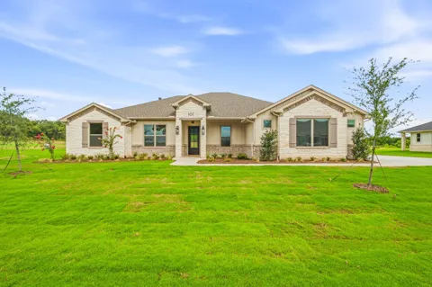 101 Eagle Court