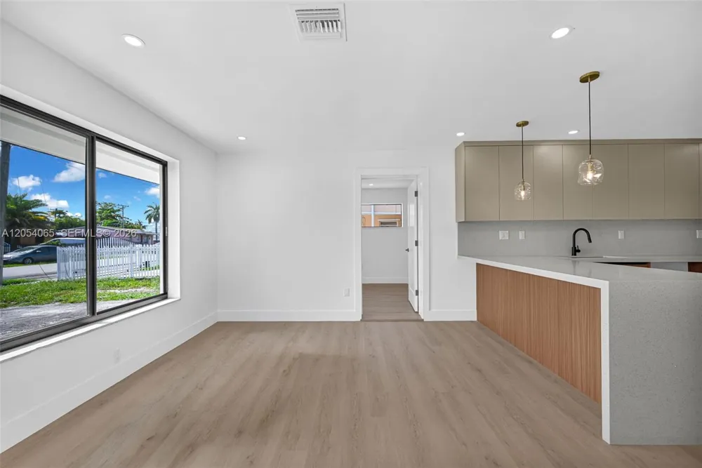 17231 NW 47th Ct Miami Gardens, FL 33055