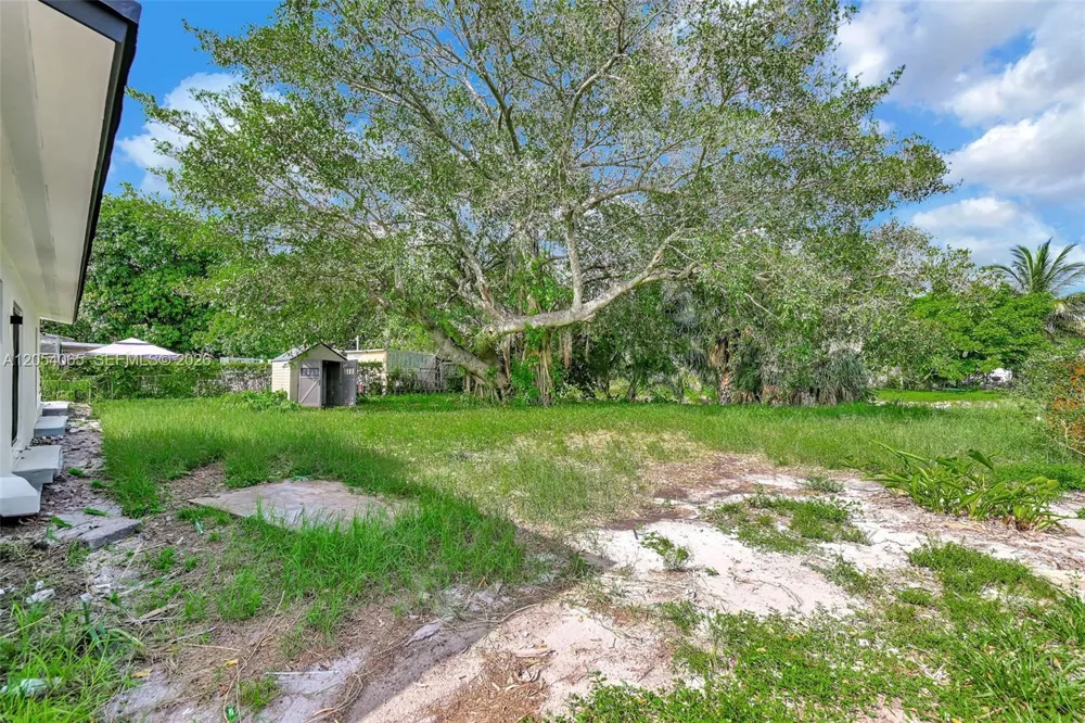 17231 NW 47th Ct Miami Gardens, FL 33055