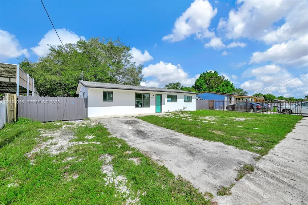17231 NW 47th Ct Miami Gardens, FL 33055