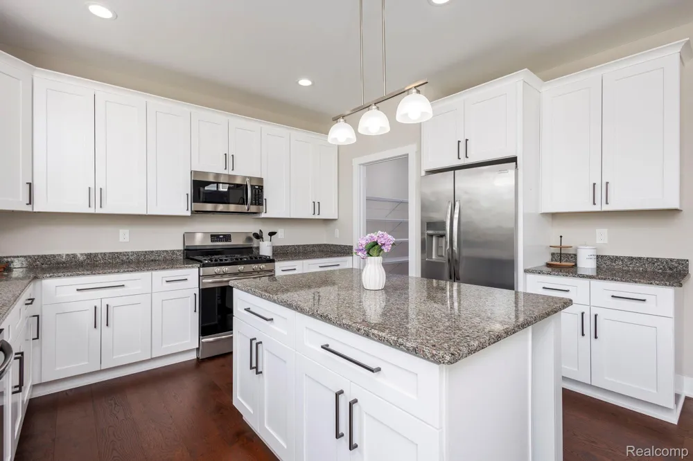 13178 DEMIL DRIVE Bruce Township, MI 48065