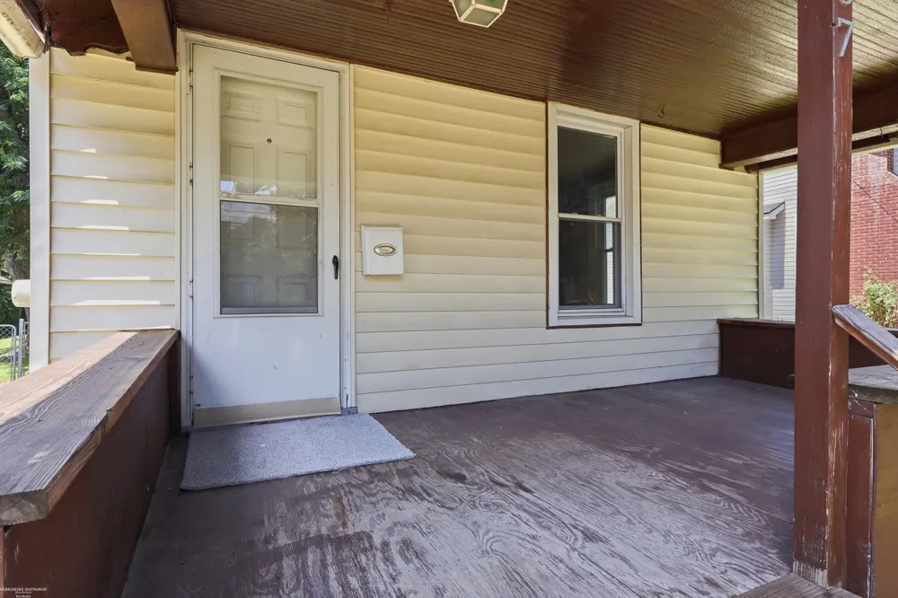 57 Johnson Street Pontiac City, MI 48341