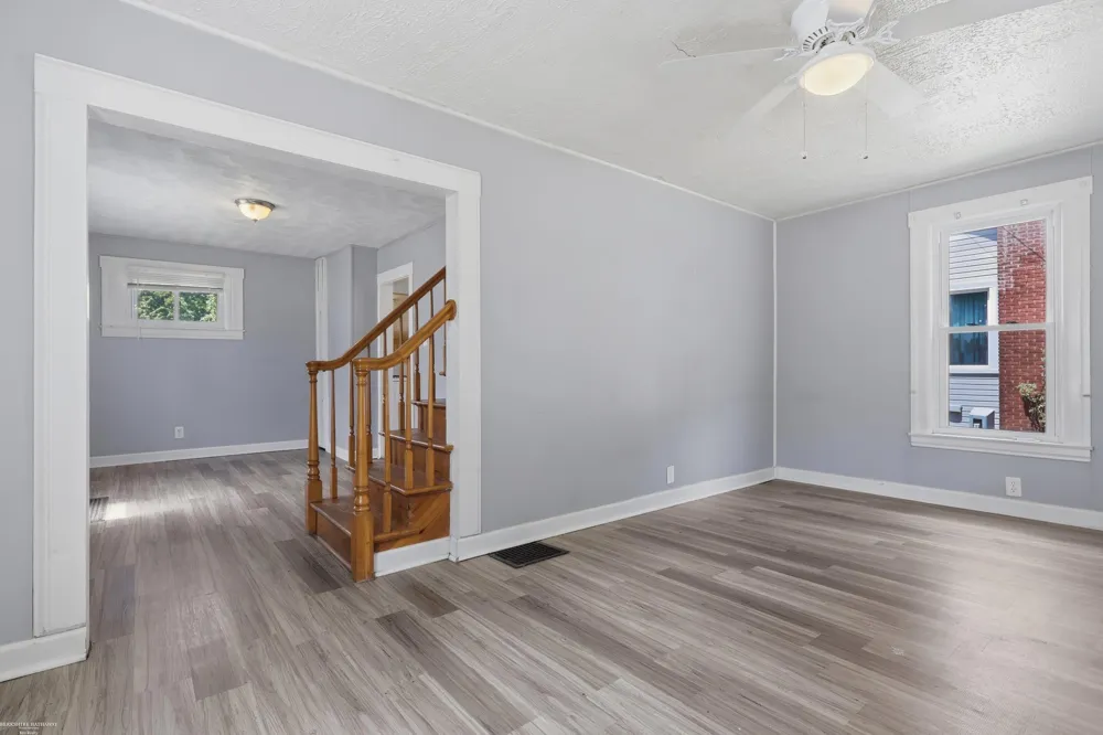 57 Johnson Street Pontiac City, MI 48341