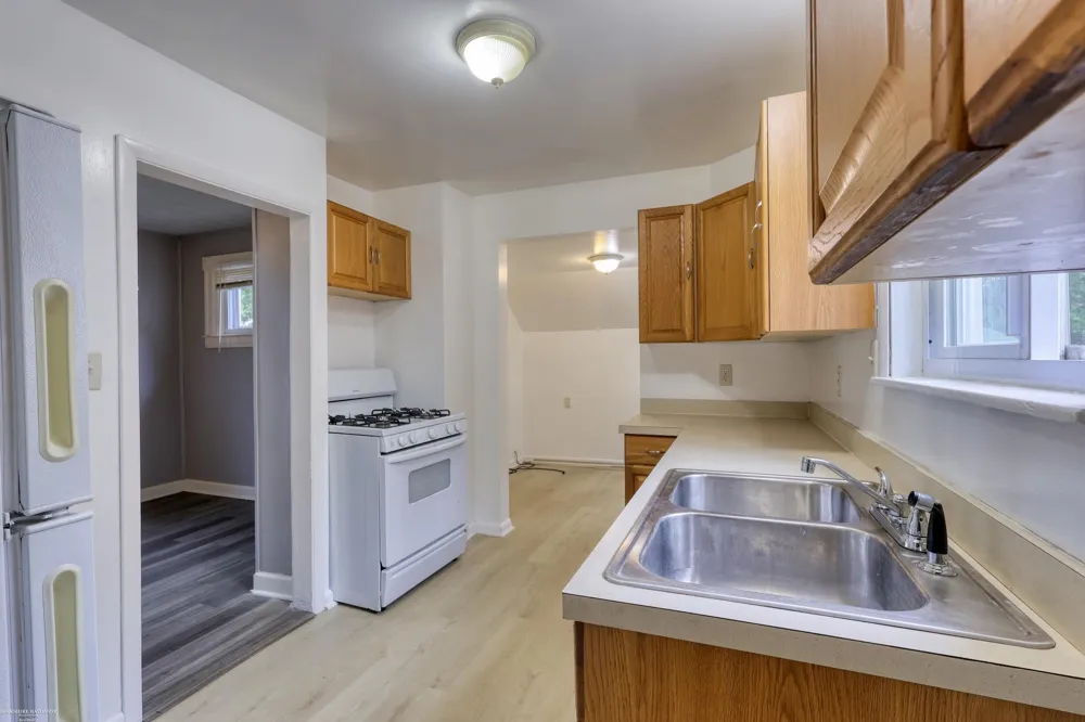 57 Johnson Street Pontiac City, MI 48341
