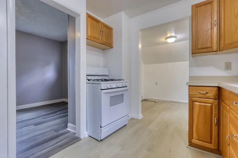 57 Johnson Street Pontiac City, MI 48341