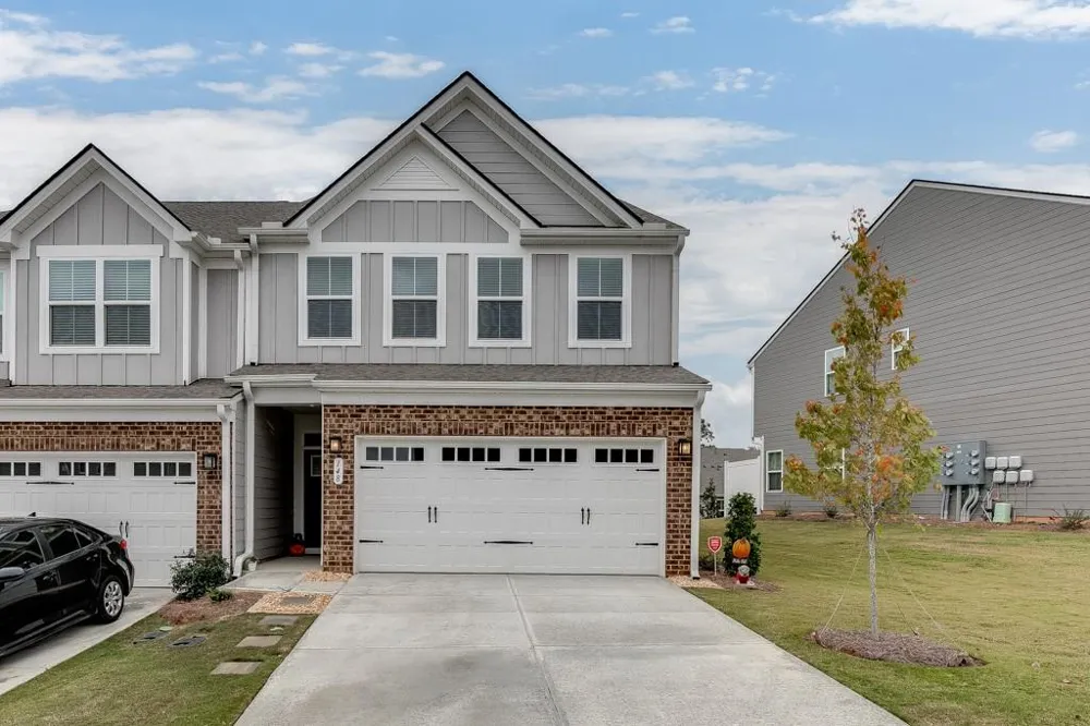 148 Salt Lake Lane Hoschton, GA 30548