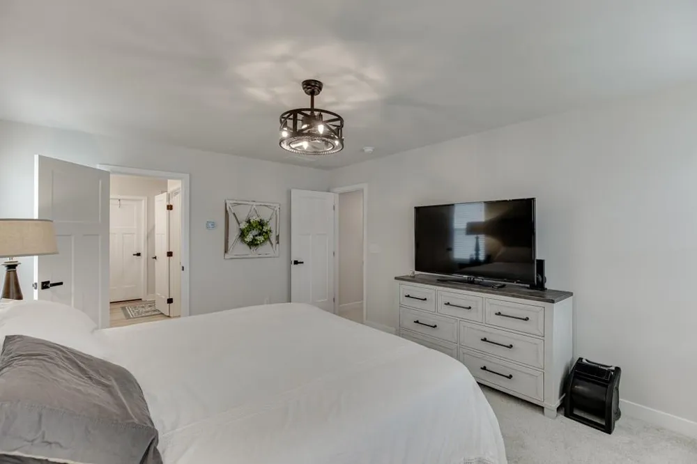 148 Salt Lake Lane Hoschton, GA 30548