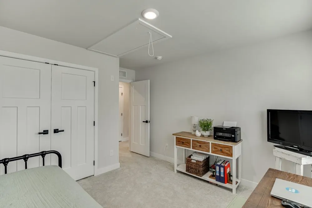 148 Salt Lake Lane Hoschton, GA 30548