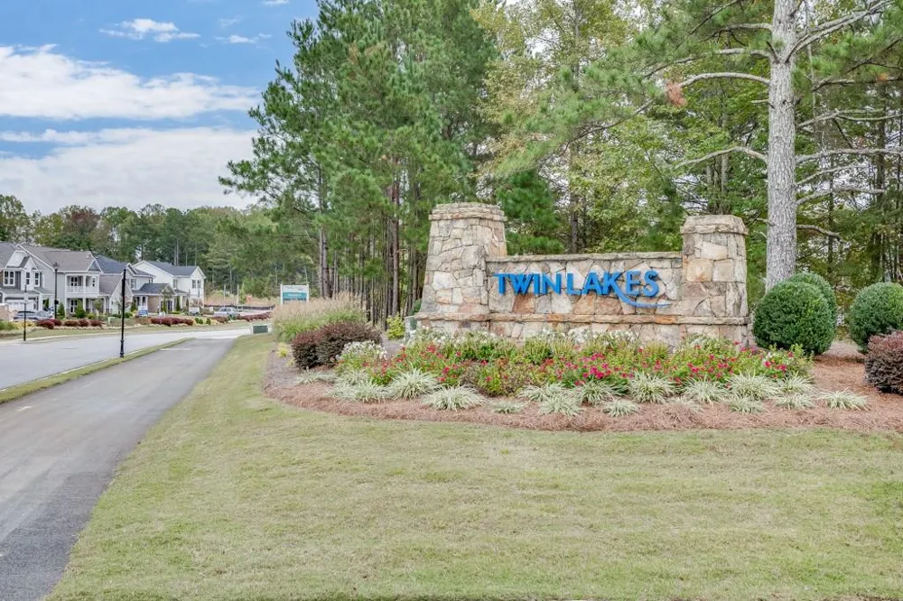 148 Salt Lake Lane Hoschton, GA 30548