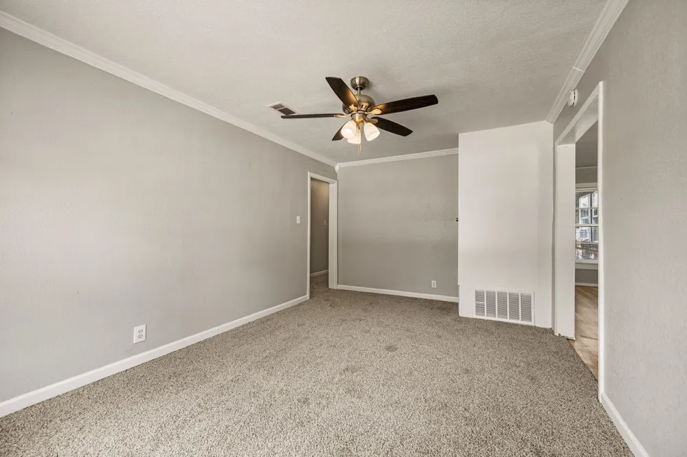 3501 Eastridge Drive Haltom City, TX 76117