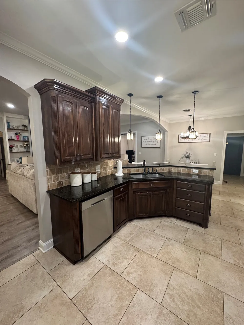 1761 Turning Leaf Trail Haughton, LA 71037