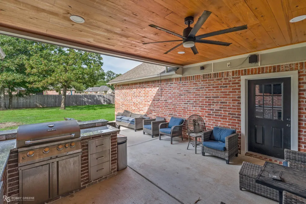 1761 Turning Leaf Trail Haughton, LA 71037