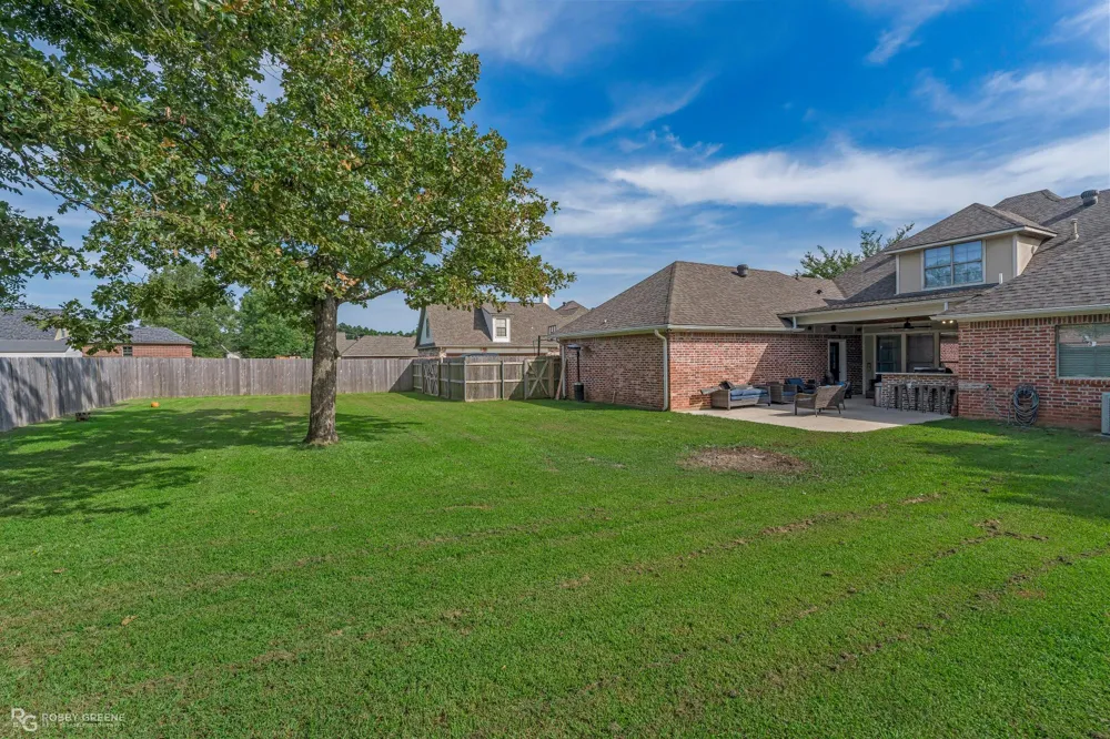 1761 Turning Leaf Trail Haughton, LA 71037