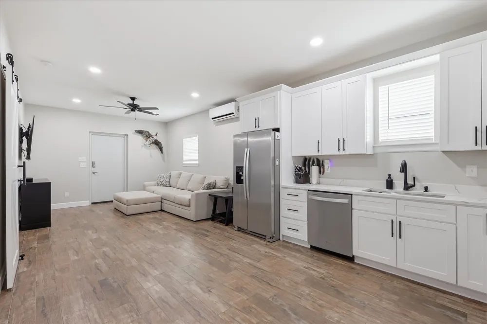 10061 Fm 66 Grandview, TX 76050