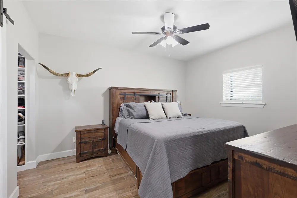 10061 Fm 66 Grandview, TX 76050