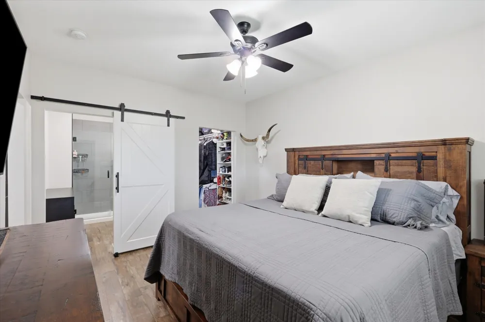 10061 Fm 66 Grandview, TX 76050