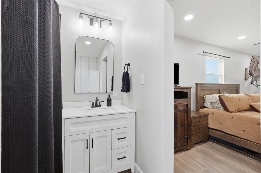 10061 Fm 66 Grandview, TX 76050