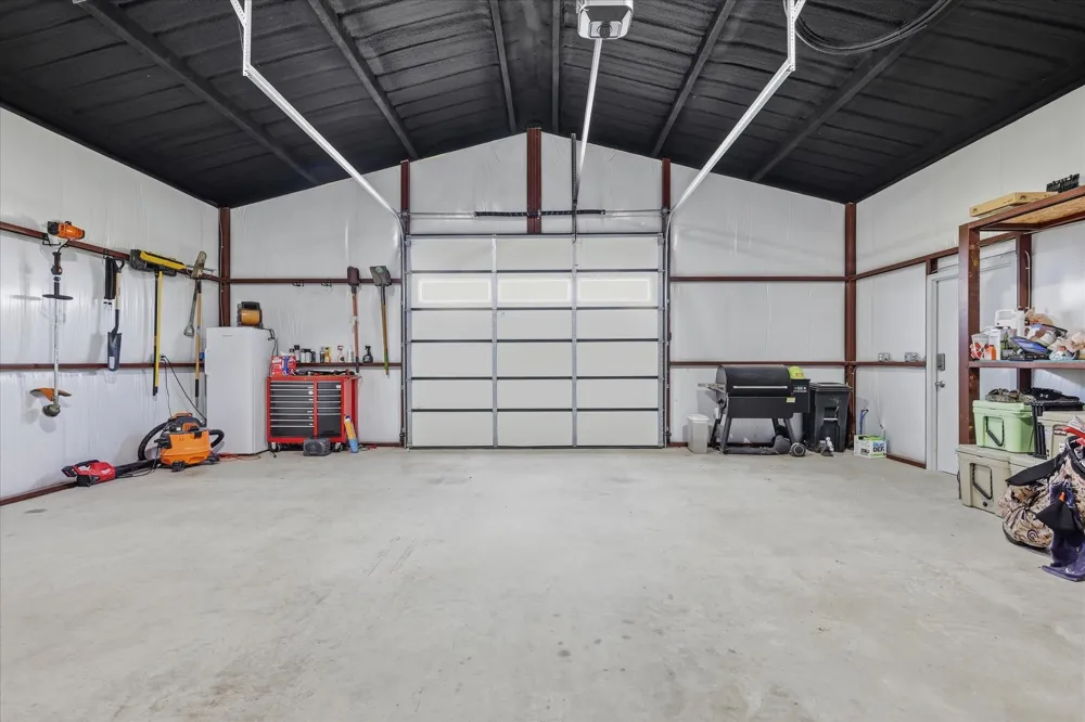 10061 Fm 66 Grandview, TX 76050
