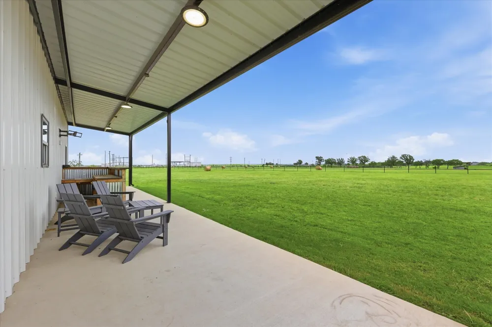 10061 Fm 66 Grandview, TX 76050
