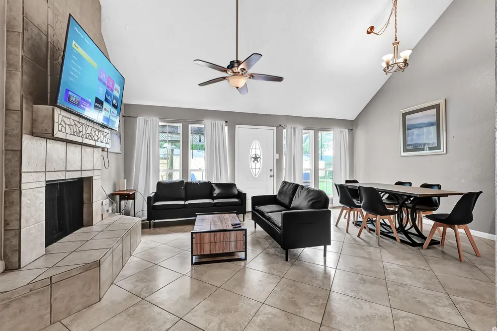 4510 Beechcraft Street Seabrook, TX 77586