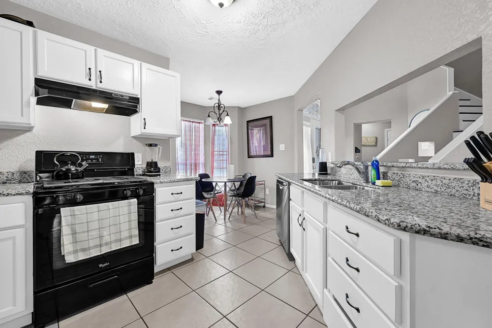 4510 Beechcraft Street Seabrook, TX 77586