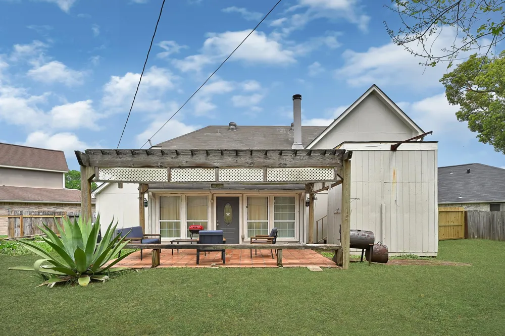 4510 Beechcraft Street Seabrook, TX 77586