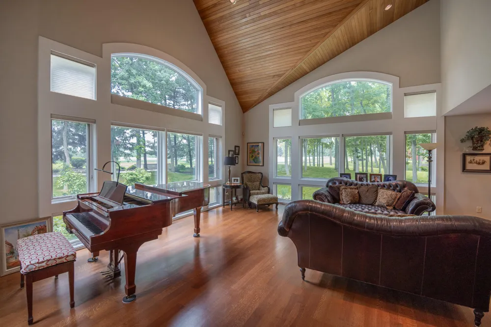 10750 Koebbe Road Manchester, MI 48158