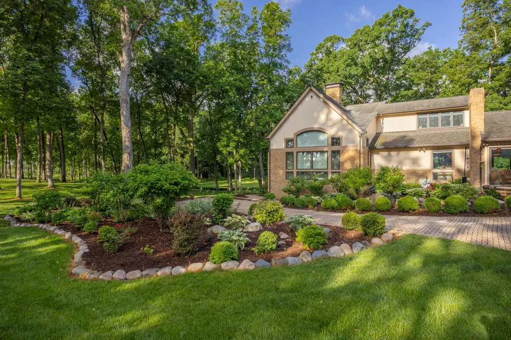 10750 Koebbe Road Manchester, MI 48158