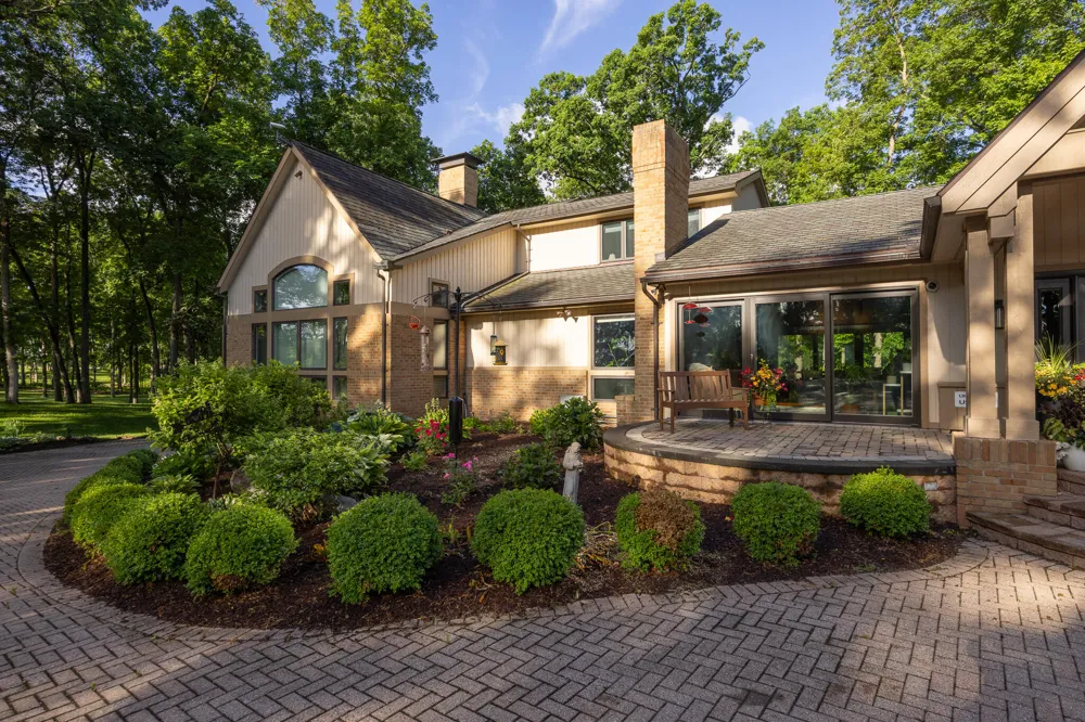 10750 Koebbe Road Manchester, MI 48158