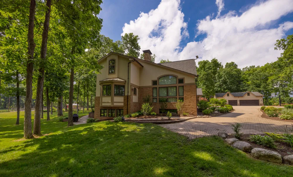 10750 Koebbe Road Manchester, MI 48158