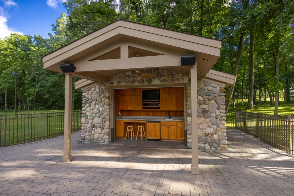 10750 Koebbe Road Manchester, MI 48158
