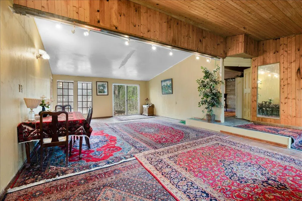 3480 64th Street Saugatuck, MI 49453