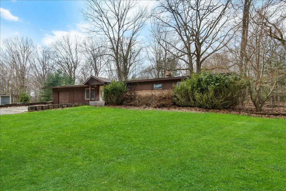 3480 64th Street Saugatuck, MI 49453