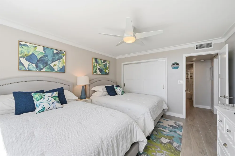 5200 OCEAN BOULEVARD #914A Lauderdale By The Sea, FL 33308